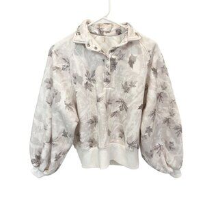 Altar'd State AS Revival Gray Camo Puff Sleeve Sweatshirt Snap - Size XS